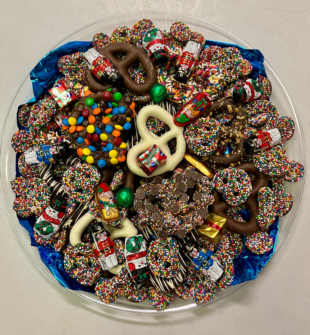 Holiday Chocolate/Pretzel Platter