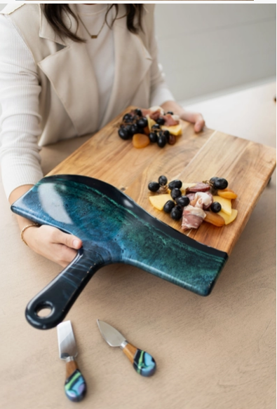 Resin Cheese/Charcuterie/Bread Board