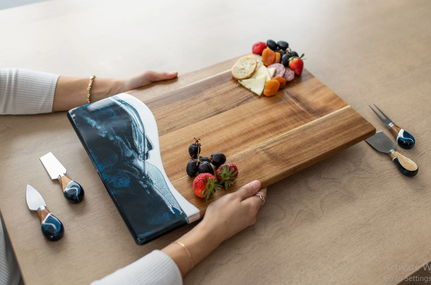 Resin Cheese/Charcuterie/Bread Board