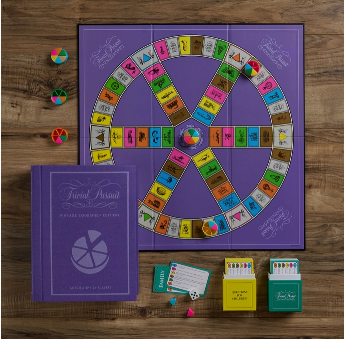 Trivial Pursuit Vintage Bookshelf Game