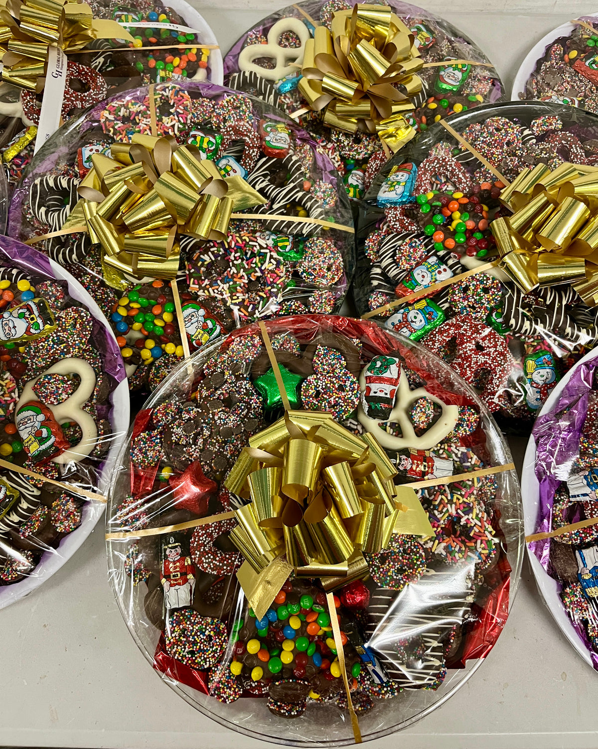 Holiday Chocolate/Pretzel Platter